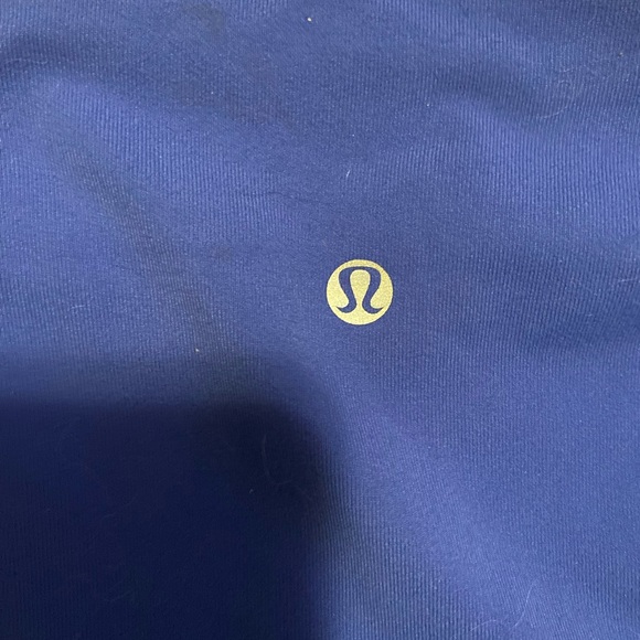 Lululemon workout top - Picture 3 of 5